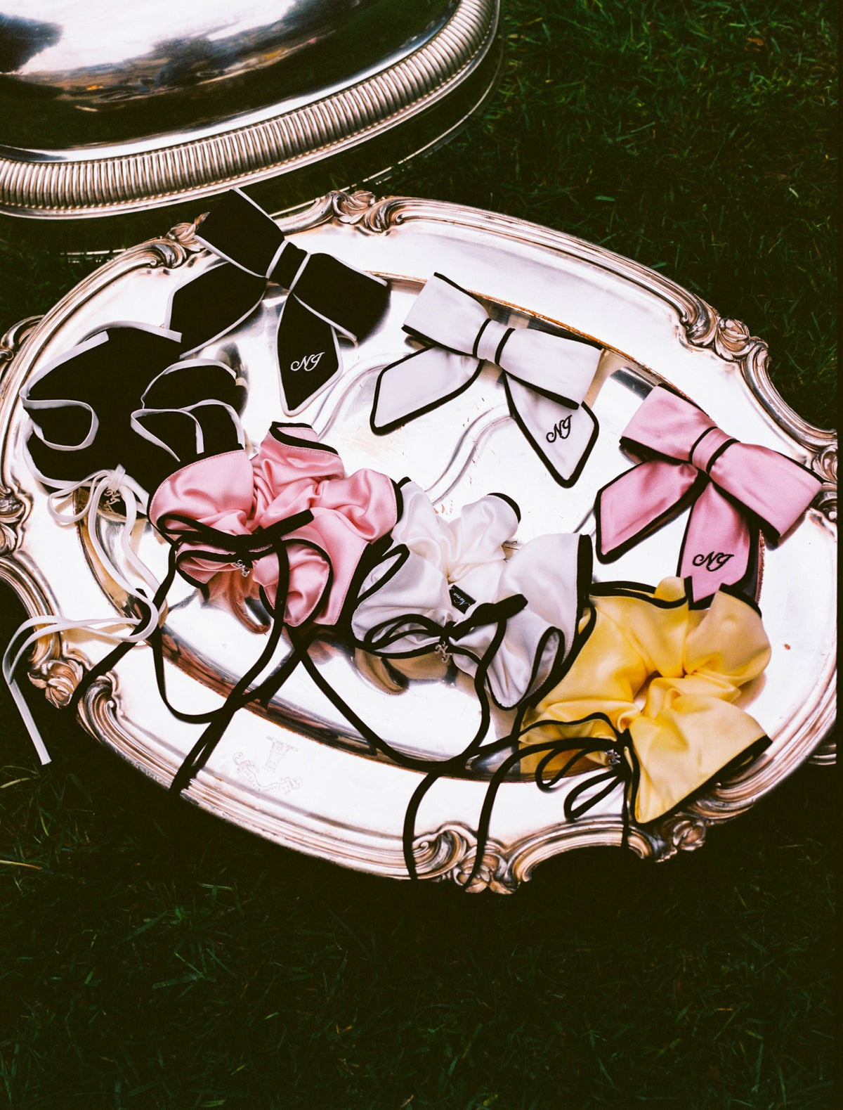 Marlene Scrunchie: Pink Scrunchie for Brunch - Nana Jacqueline