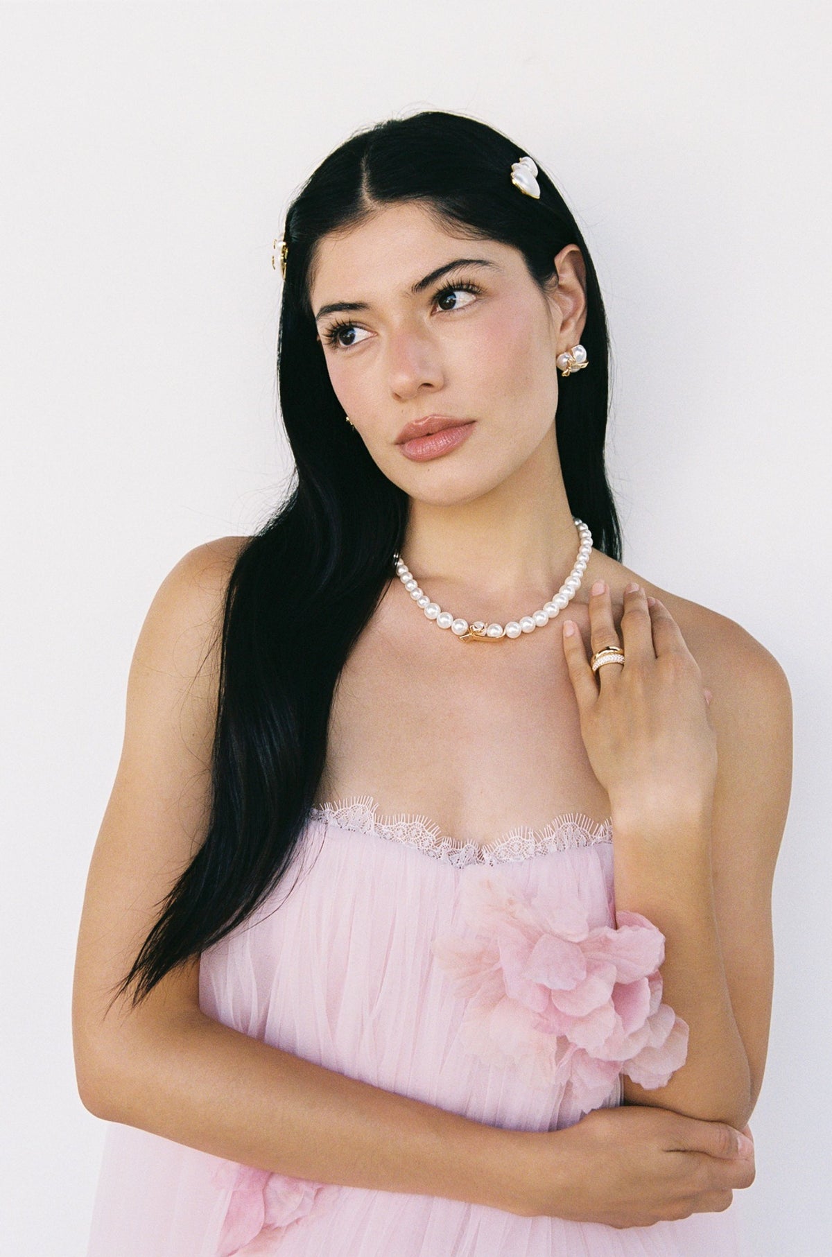 Julisa Necklace: White Pearl Necklace for Bridal Shower - Nana Jacqueline