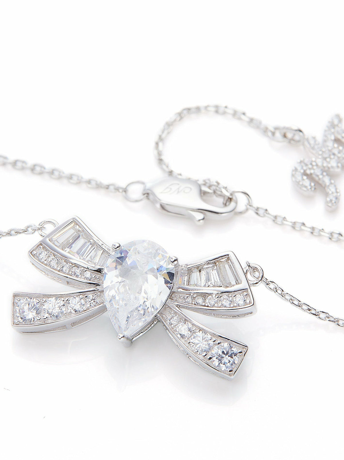 Timeless Ribbon: Silver Jewelry Set for Mother's Day Gift - Nana Jacqueline