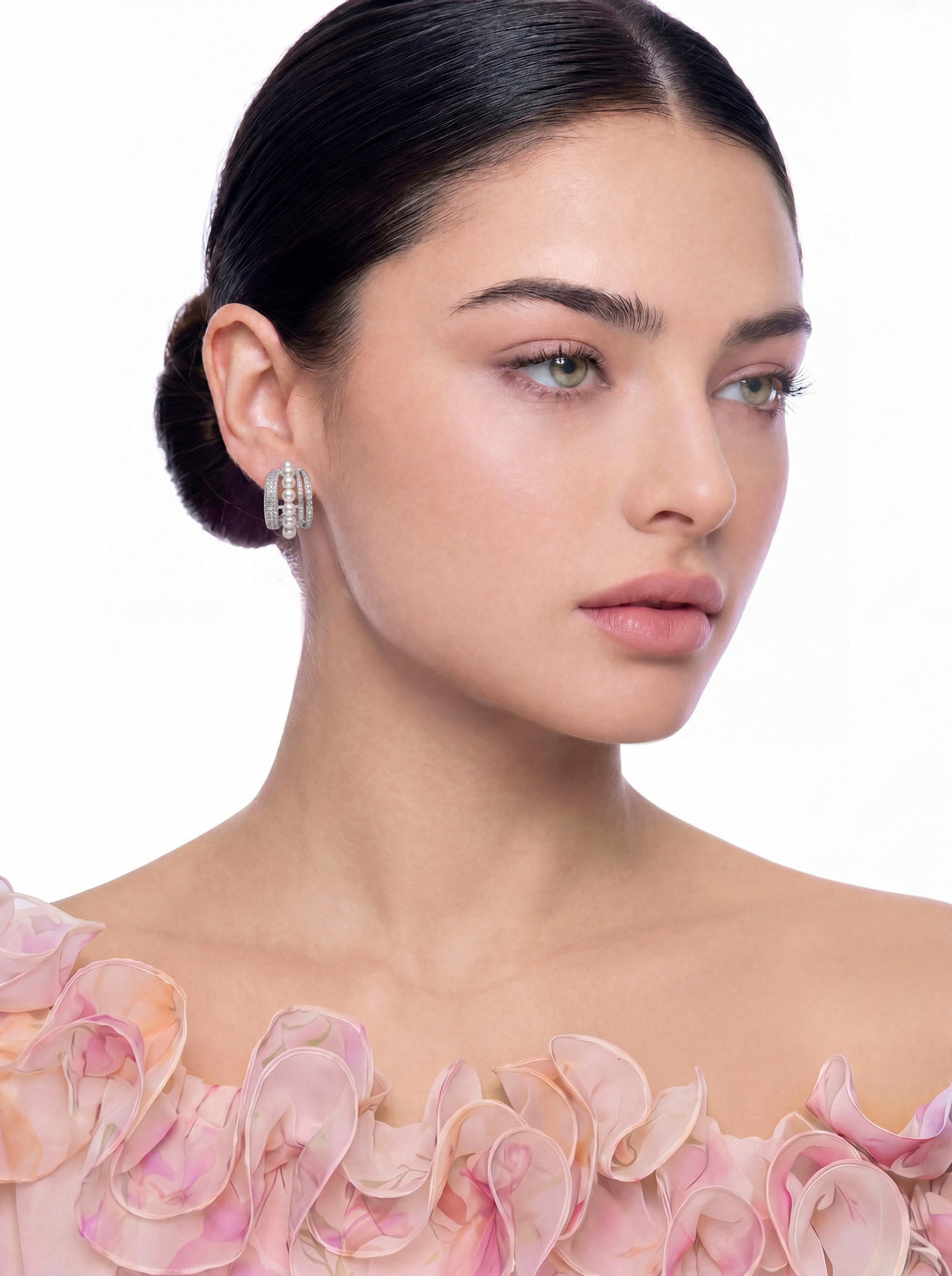 Fauna Curved Pearl White Earrings - Nana Jacqueline
